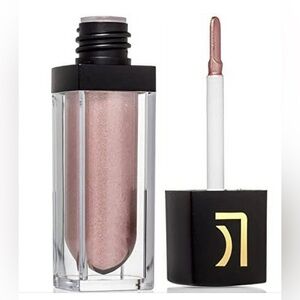 💕 Lucky Chick Liquid Eyeshadow (Rose Quartz)